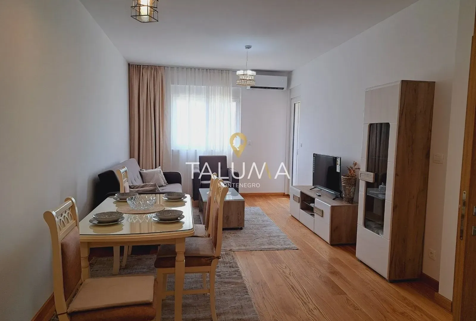 Izdavanje, jednosoban stan, 48m², City Kvart, Podgorica