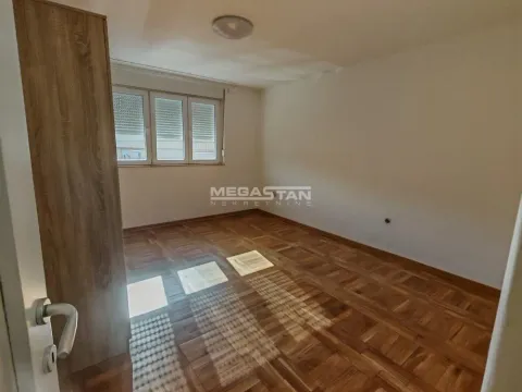 Izdavanje, jednosoban stan, 33m², Brace Jerković, Voždovac Sve Podlokacije - image 2