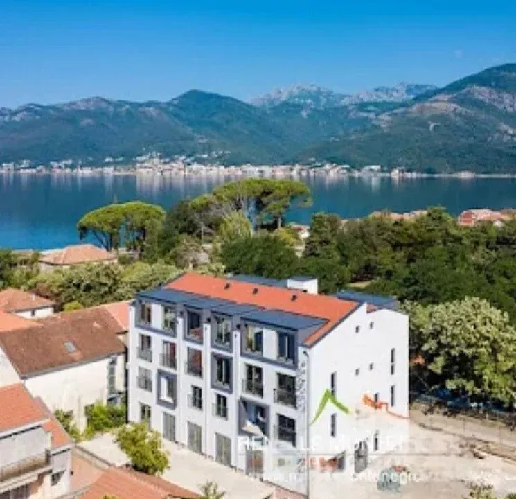 Izdavanje, jednosoban stan, 35m², Donja Lastva, Tivat