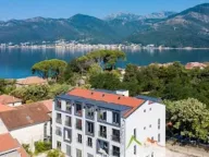 Izdavanje, jednosoban stan, 35m², Donja Lastva, Tivat - image 1