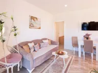 Izdavanje, kuća, 45m², Radanovići, Kotor - image 1