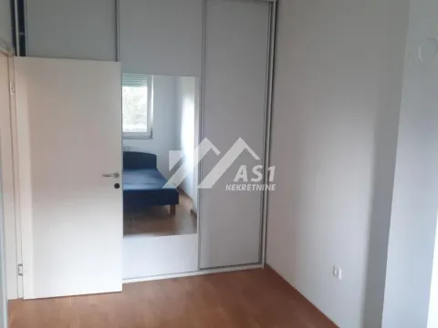 Izdavanje, dvosoban stan, 42m², Liman 3, Novi Sad Sve Podlokacije - image 5