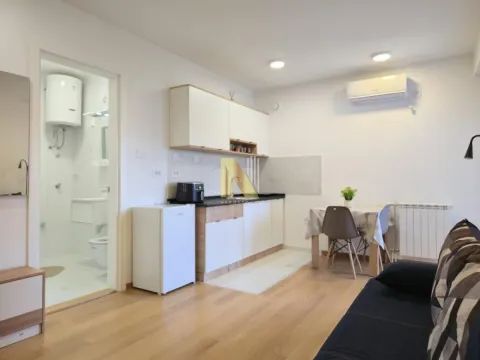Rent, one bedroom apartment, 31m², Centar, Novi Sad - image 4