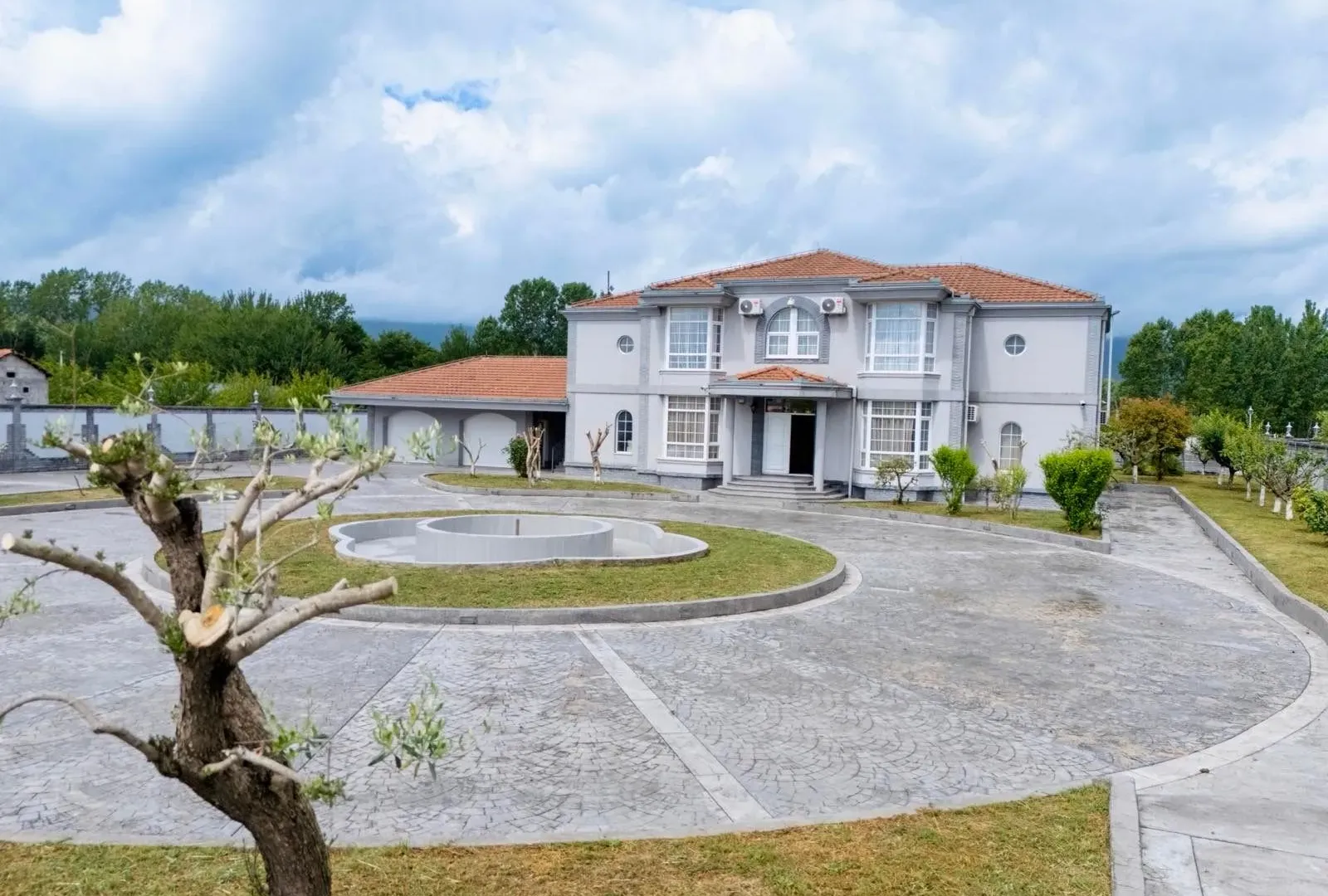 Sale, house, 560m², Begovina, Danilovgrad