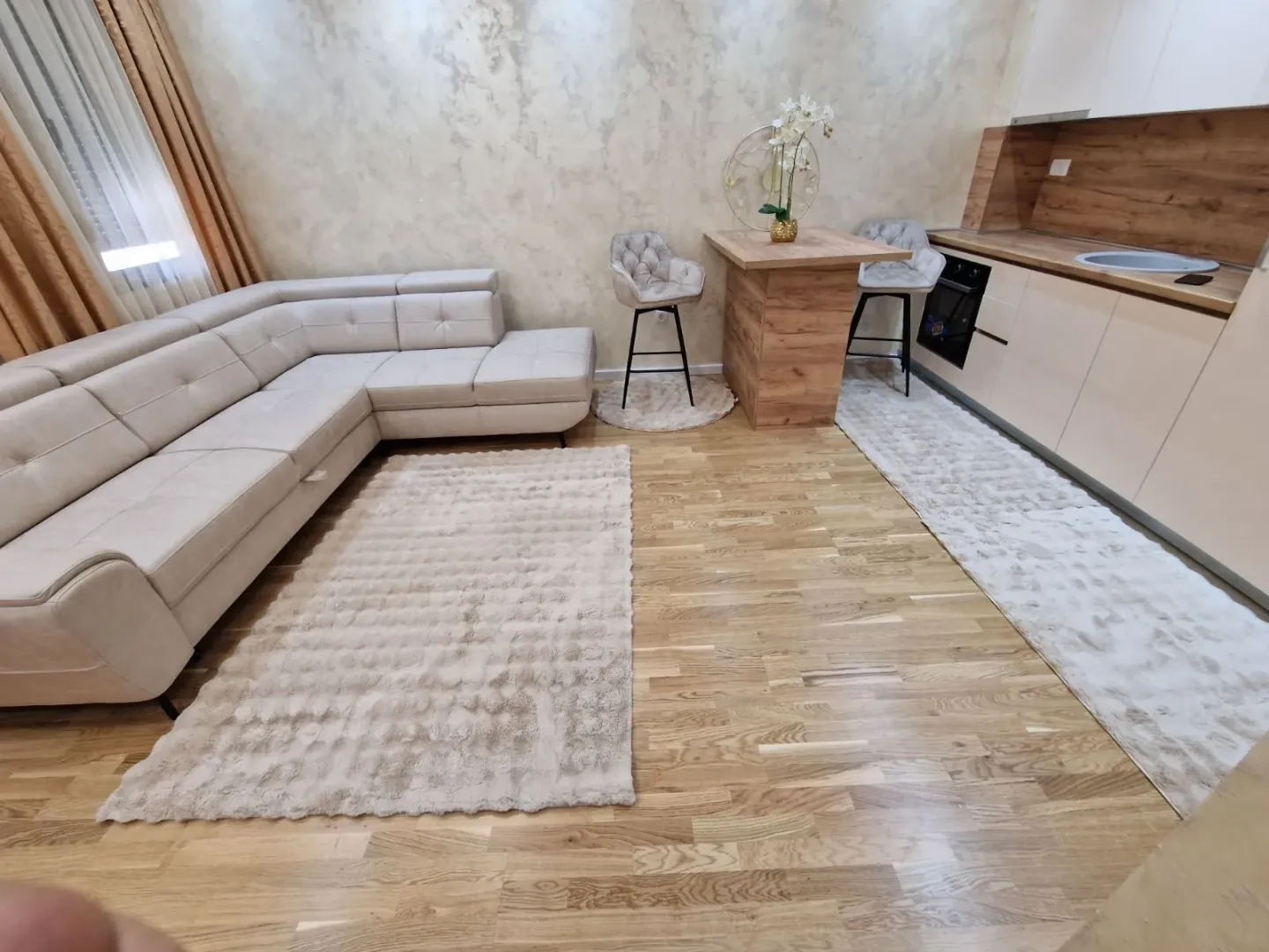 Izdavanje, jednosoban stan, 30m², Stara Varoš, Podgorica