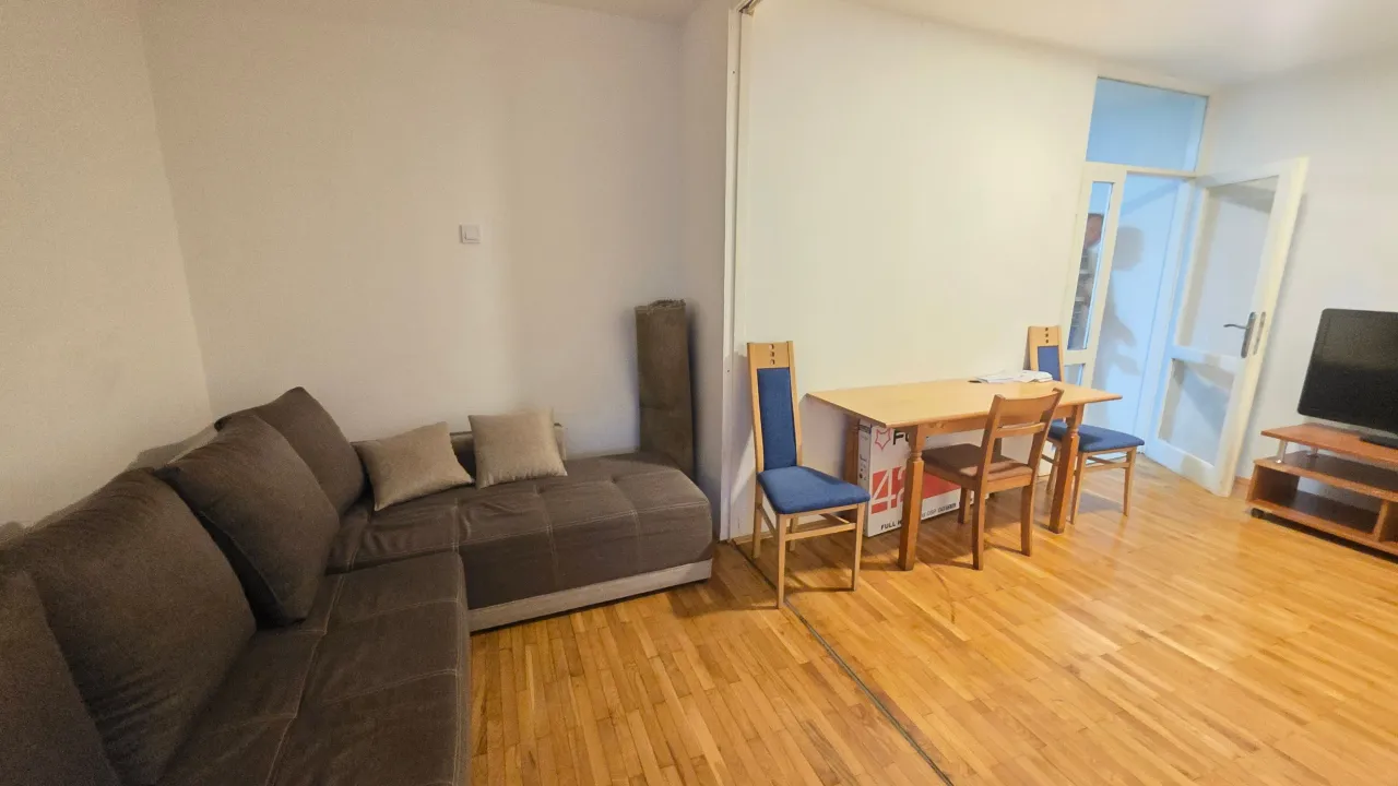 Rent, two bedroom apartment, 65m², Blok 5, Podgorica