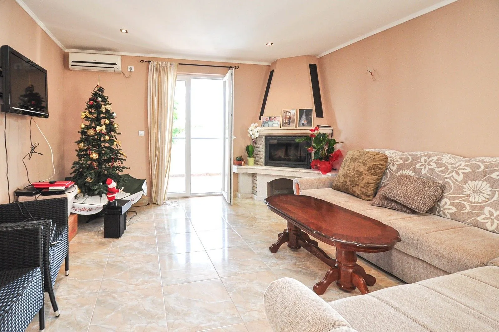 Prodaja, kuća, 260m², Bijela, Herceg Novi