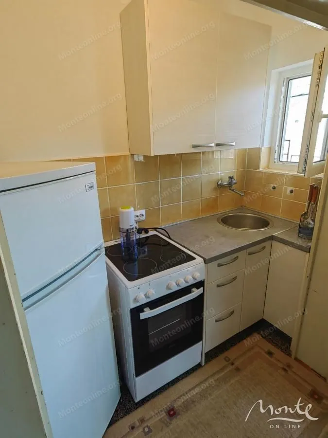 Prodaja, kuća, 169m², Sutomore, Bar
