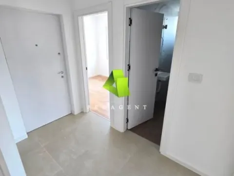 Sale, two bedroom apartment, 48m², Pantelej, Niš - image 9