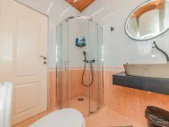 Rent, two bedroom apartment, 50m², Igalo, Herceg Novi - image 10