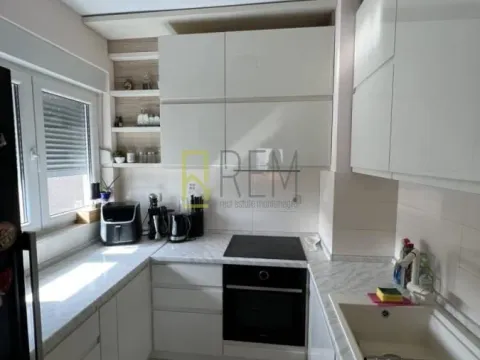 Prodaja, jednosoban stan, 53m², City Kvart, Podgorica - image 5