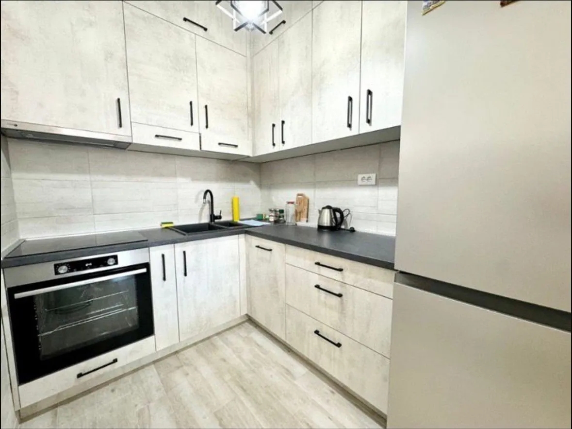 Izdavanje, dvosoban stan, 75m², Ljubović, Podgorica