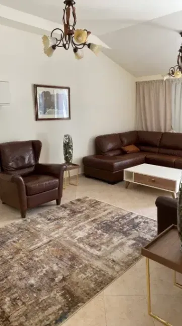 Izdavanje, trosoban stan, 114m², Momišići, Podgorica