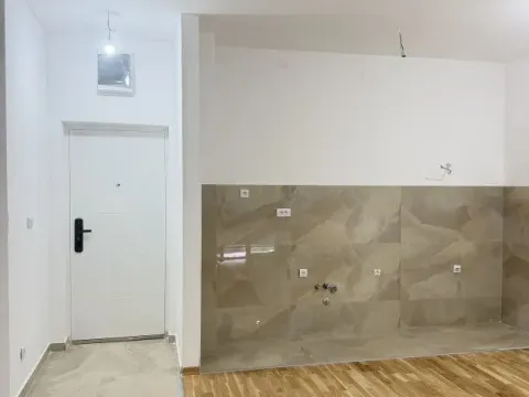 Sale, one bedroom apartment, 45m², Zabjelo, Podgorica - image 2