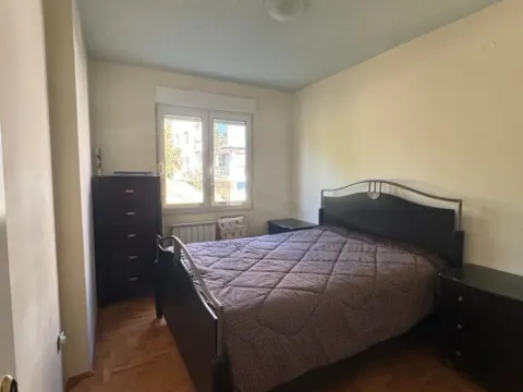 Izdavanje, trosoban stan, 115m², Gorica C, Podgorica - image 2