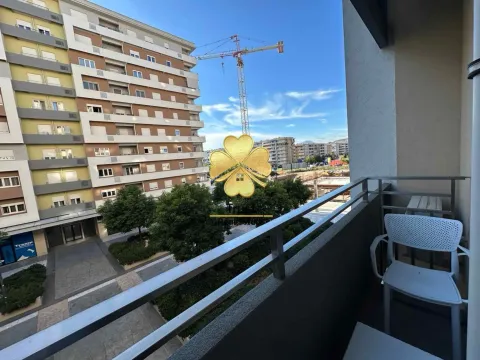 Izdavanje, jednosoban stan, 40m², Central Point, Podgorica - image 5