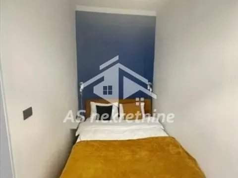 Izdavanje, stan, 40m², Kosančićev Venac, Beograd - image 11