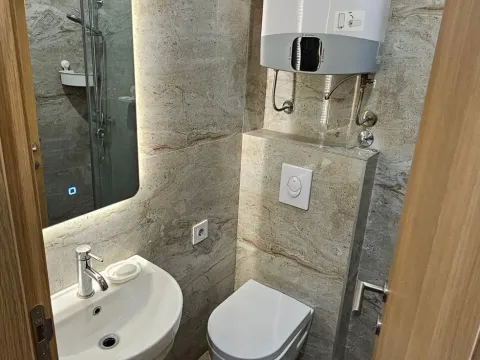 Prodaja, jednosoban stan, 33m², Pobrežje, Podgorica - image 8