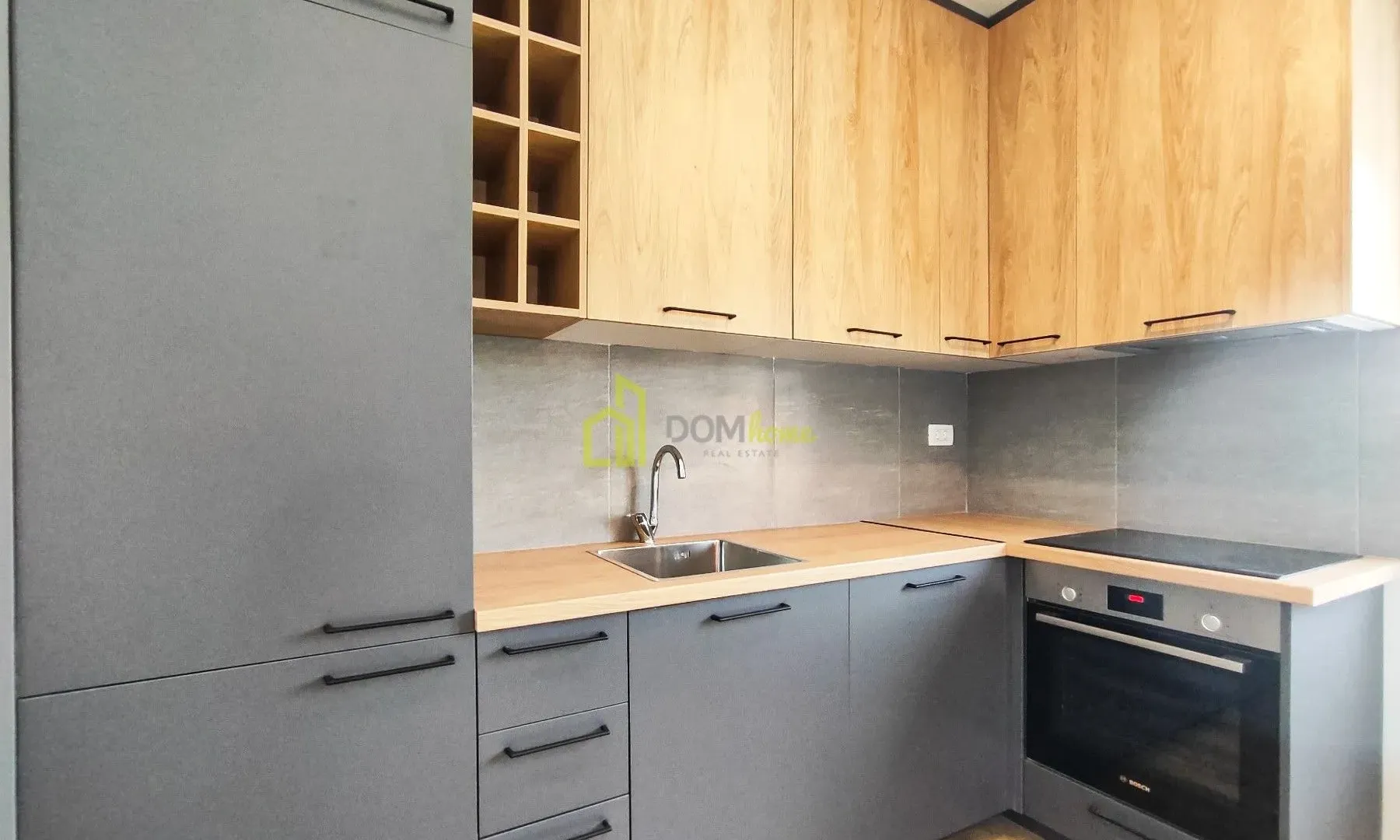 Prodaja, dvosoban stan, 64m², Cetinje, Crna Gora
