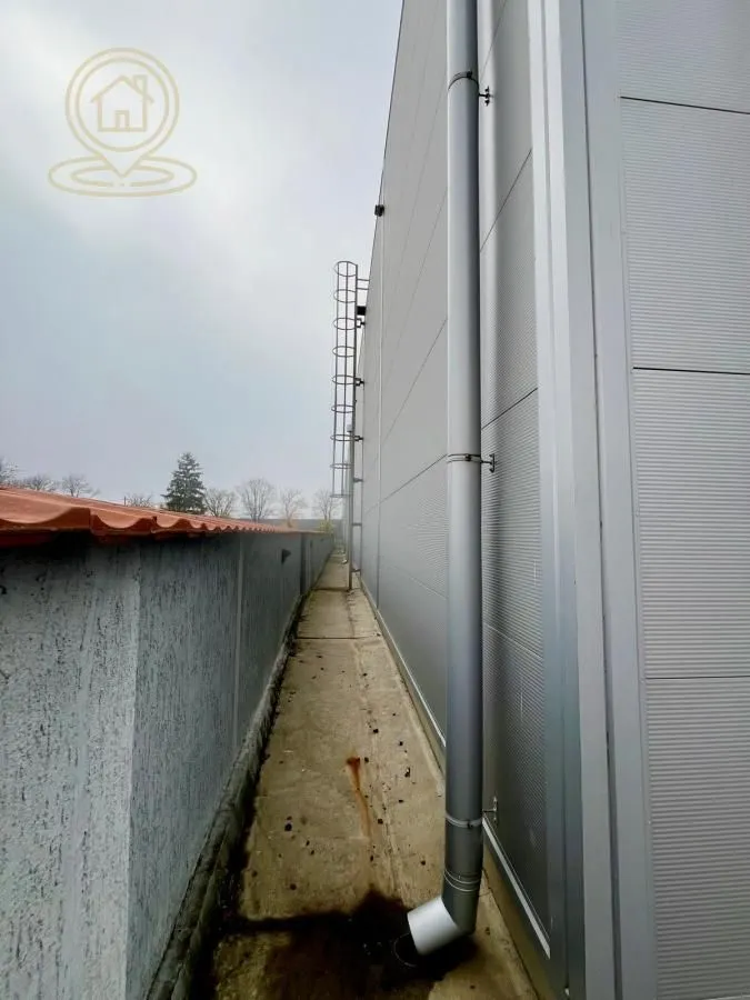 Sale, office space, 1201m², Kudeljarski Nasip, Pančevo