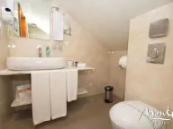 Prodaja,  ugostiteljski objekat, 960m2, Kotor
