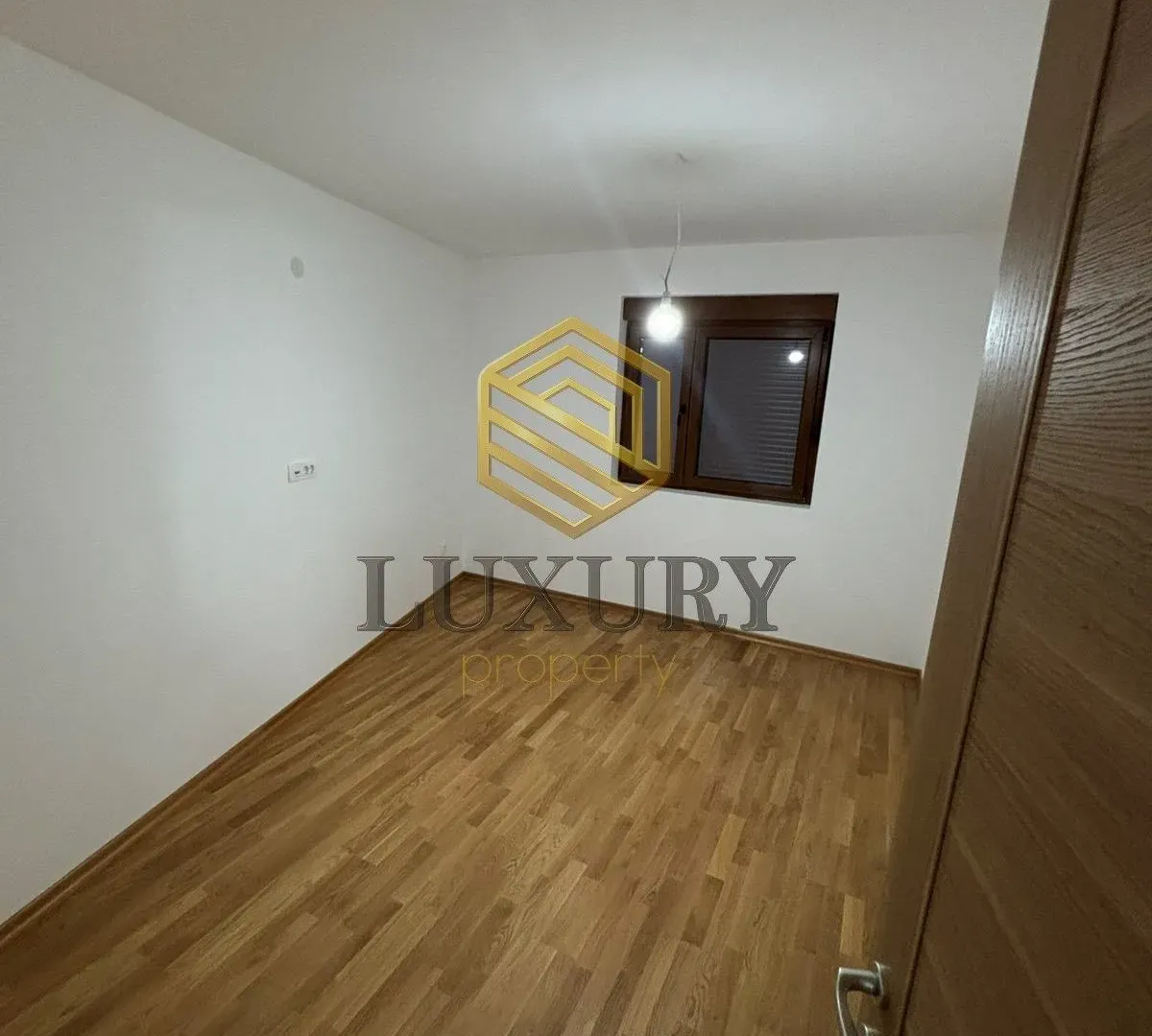Rent, two bedroom apartment, 56m², Stari Aerodrom, Podgorica