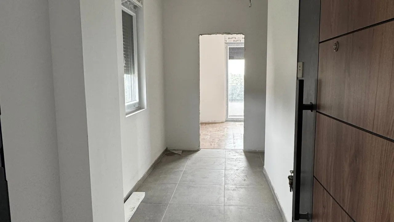 Sale, two bedroom apartment, 74m², Meterizi, Ulcinj