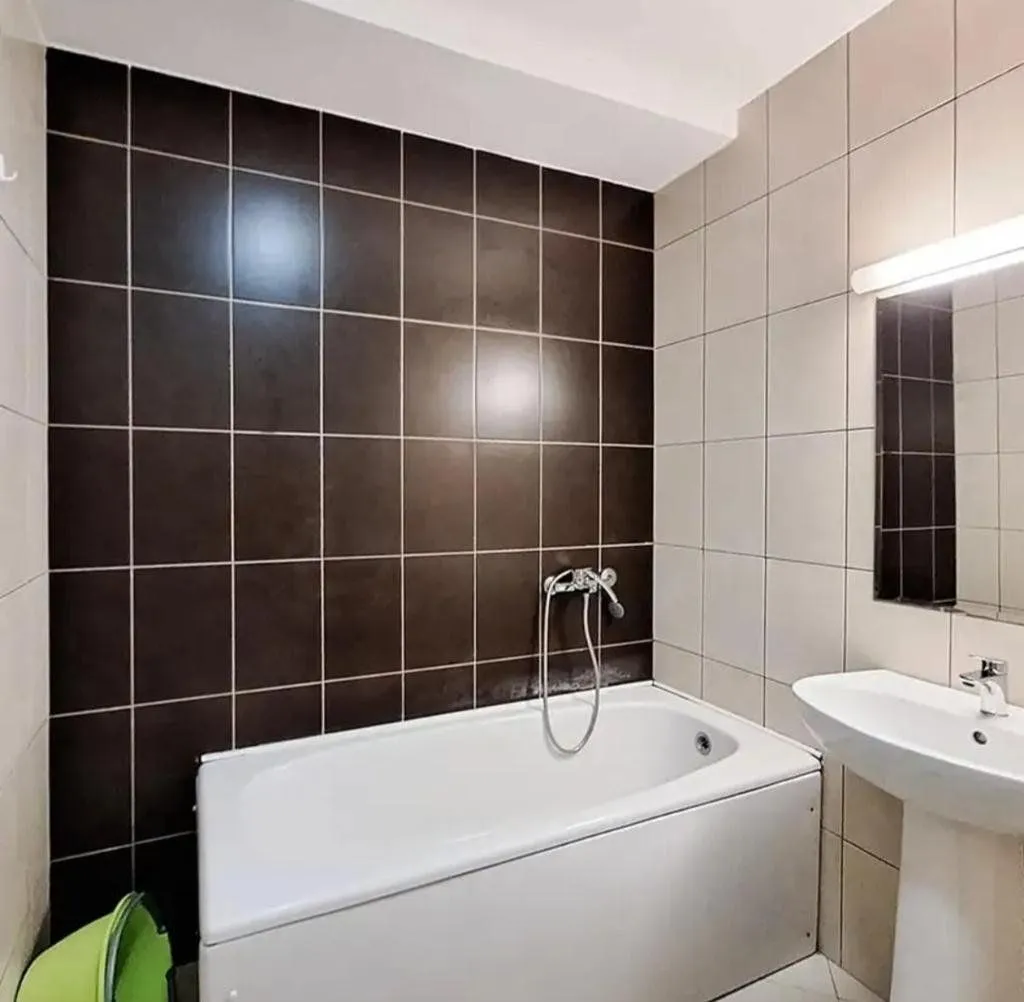 Izdavanje, dvosoban stan, 85m², City Kvart, Podgorica