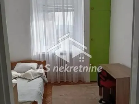 Izdavanje, trosoban stan, 68m², Crveni Krst, Beograd - image 10