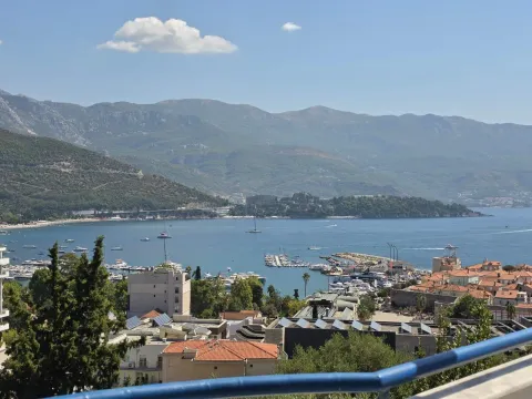 Sale, three bedroom apartment, 81m², Budva, Crna Gora - image 24