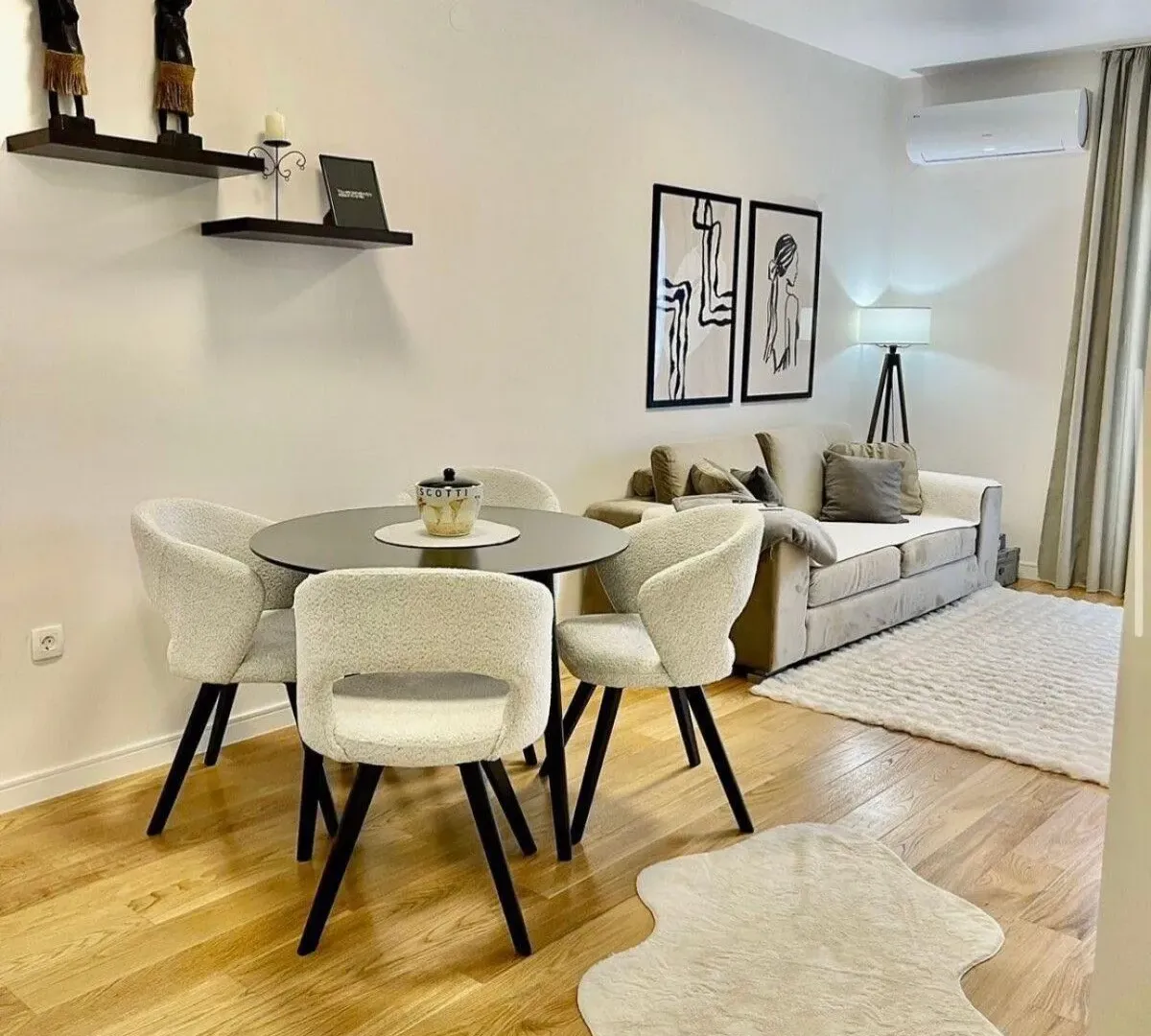 Izdavanje, jednosoban stan, 40m², Central Point, Podgorica