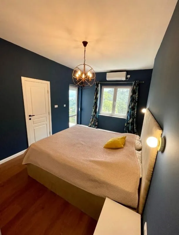 Sale, two bedroom apartment, 98m², Prčanj, Kotor
