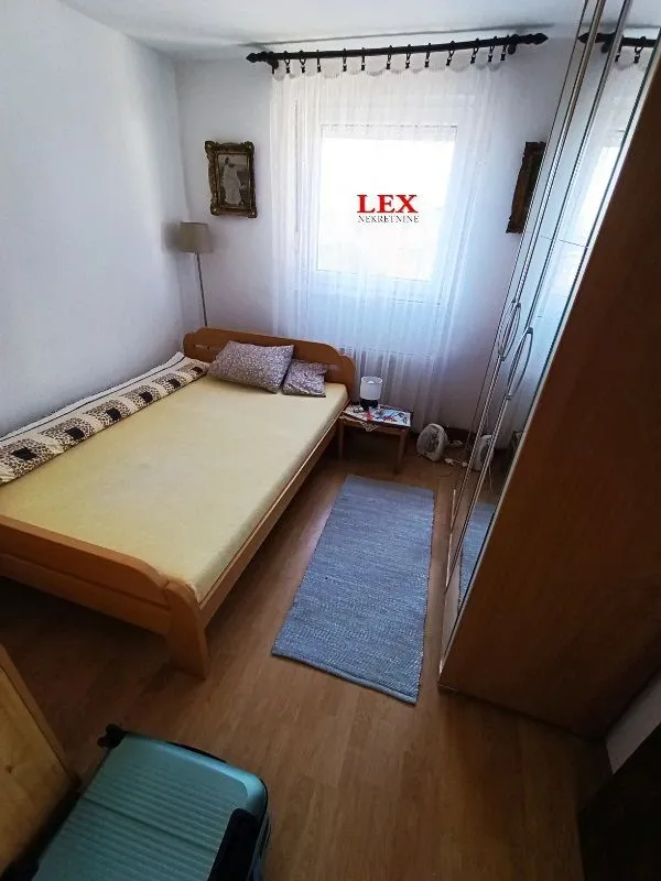 Prodaja, kuća, 78m², Deč, Pećinci