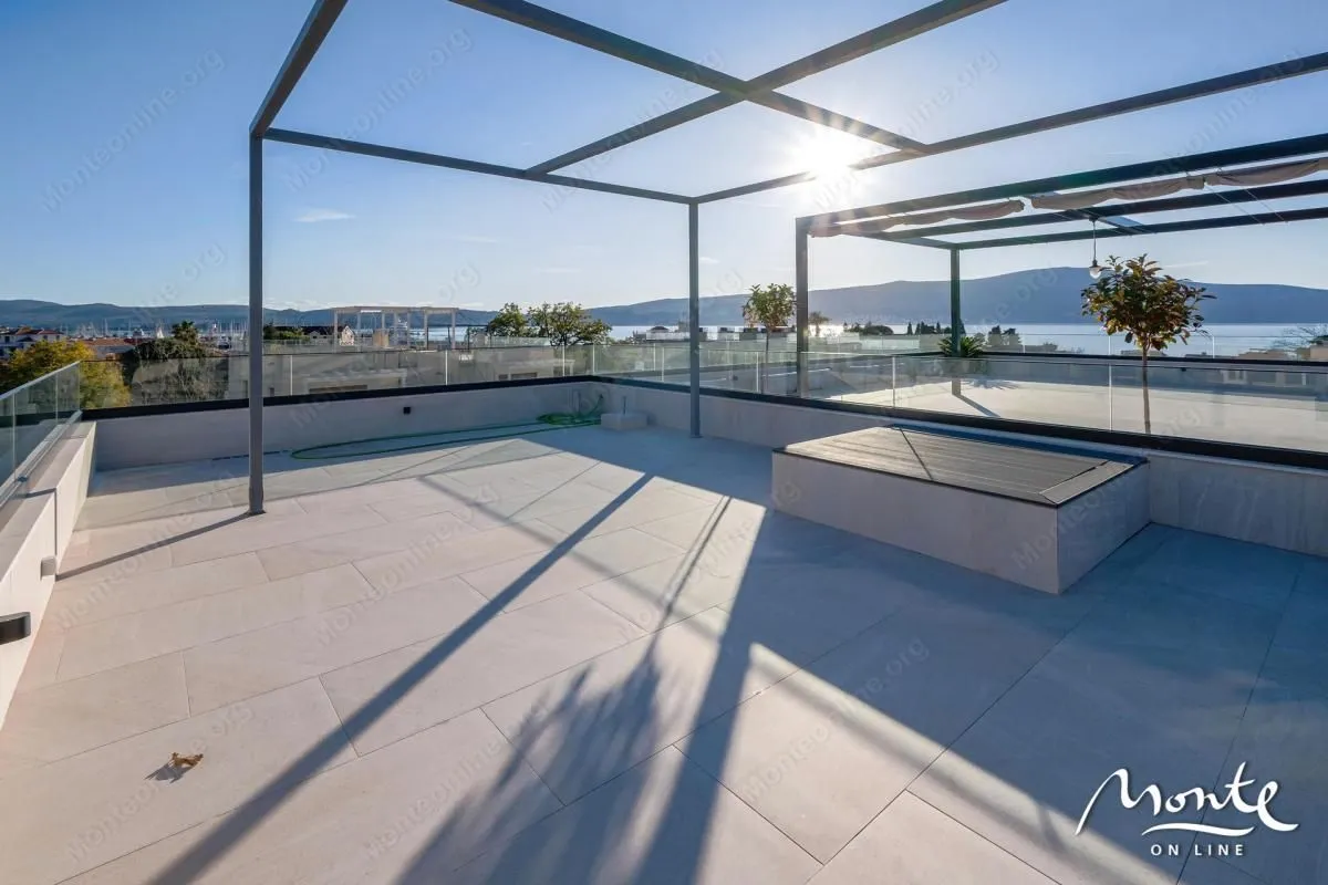 Sale, two bedroom apartment, 137m², Donja Lastva, Tivat