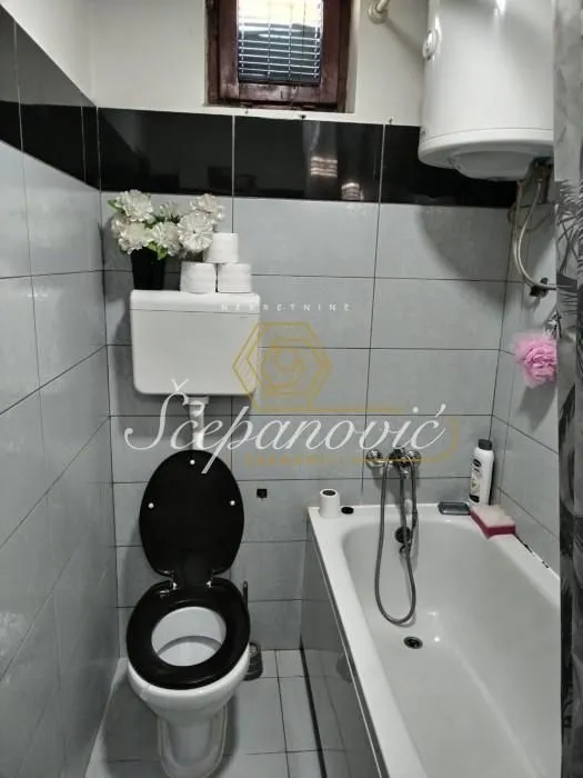 Prodaja, četvorosoban stan, 91m², Telep južni, Novi Sad Sve Podlokacije