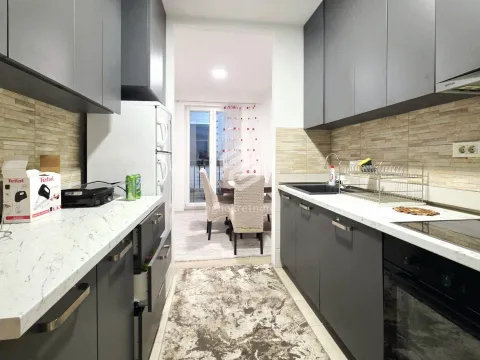 Izdavanje, dvosoban stan, 100m², Preko Morače, Podgorica - image 7