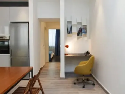 Izdavanje, trosoban stan, 115m², Stari Grad, Beograd - image 3