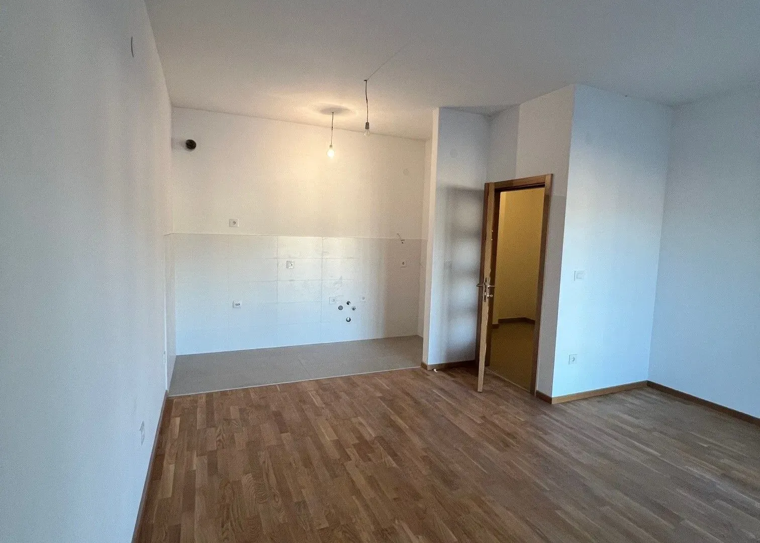 Prodaja, dvosoban stan, 72m², Stari Aerodrom, Podgorica
