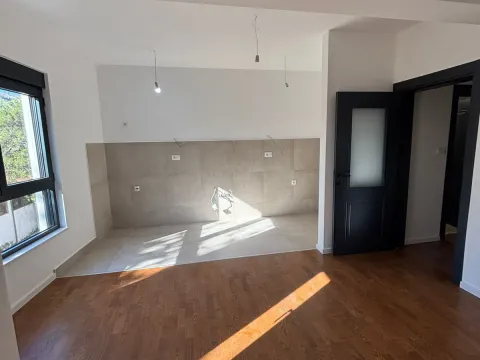 Prodaja, dvosoban stan, 68m², Zagorič, Podgorica - image 11