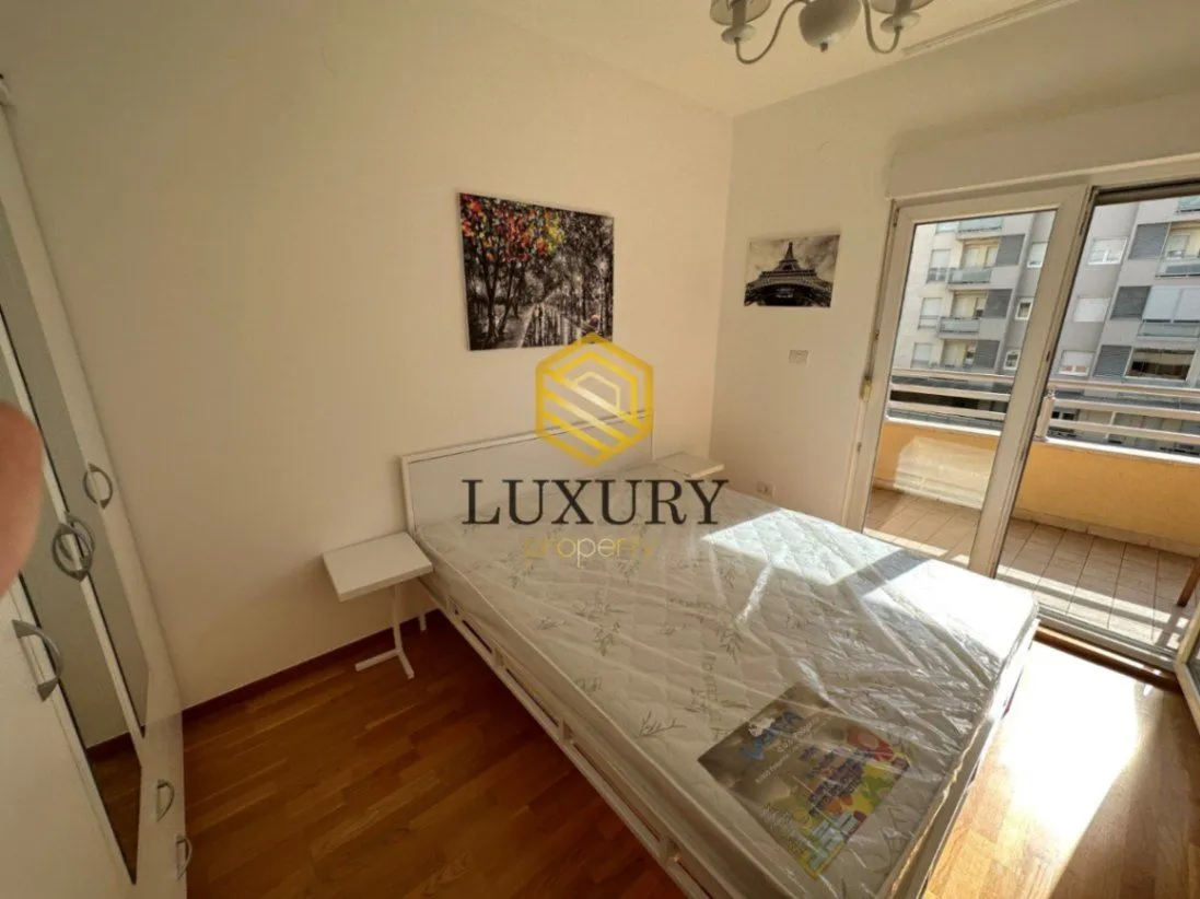 Rent, one bedroom apartment, 50m², City Kvart, Podgorica