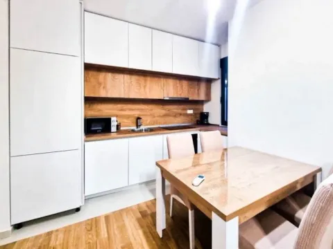 Rent, two bedroom apartment, 60m², City Kvart, Podgorica - image 2