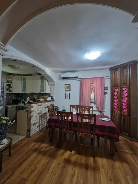 Rent, three bedroom apartment, 94m², Podgorica, Crna Gora