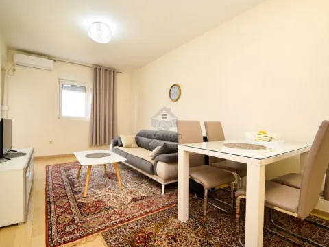 Rent, one bedroom apartment, 47m², City Kvart, Podgorica - image 2