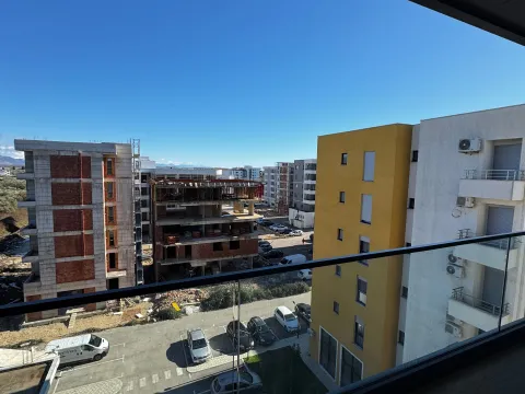 Sale, one bedroom apartment, 69m², Velika Plaža, Ulcinj - image 9