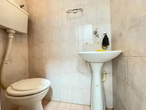 Rent, office space, 48m², Ljubović, Podgorica - image 5