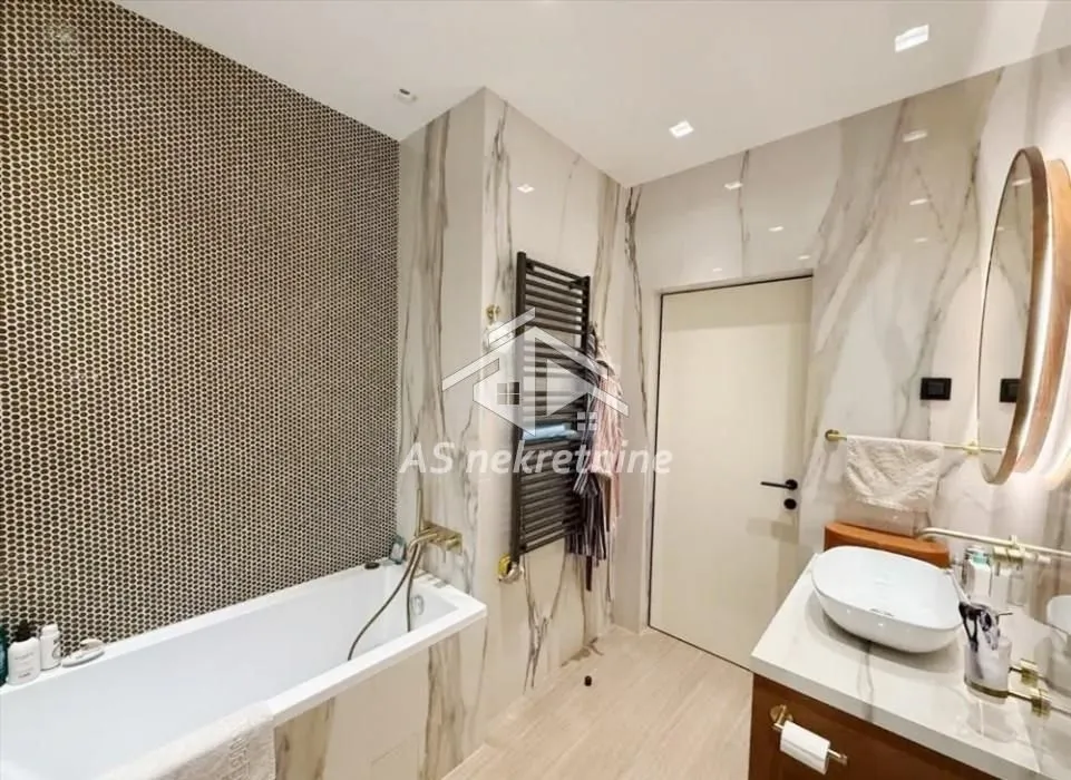 Prodaja, stan, 113m², Savski Venac, Beograd