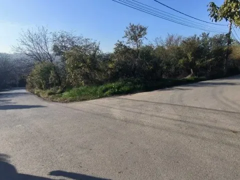 Prodaja, plac, 400m², Mali Mokri Lug, Zvezdara Sve Podlokacije - image 1