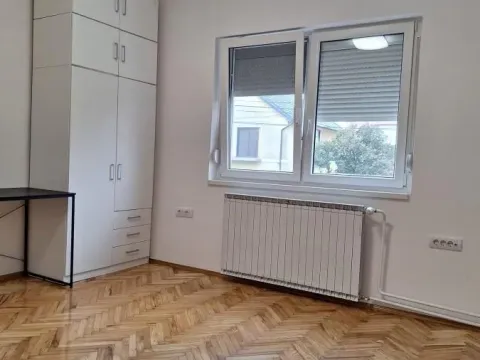 Prodaja, kuća, 360m², Veternik, Novi Sad Sve Podlokacije - image 6