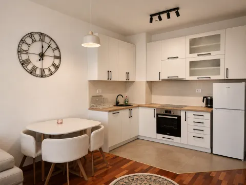Rent, one bedroom apartment, 52m², City Kvart, Podgorica - image 2