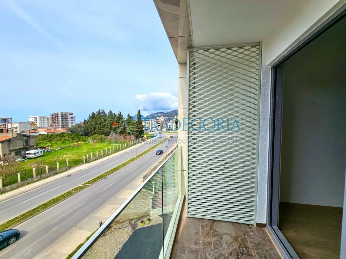Prodaja, dvosoban stan, 70m², Bar, Crna Gora
